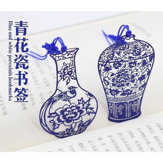 Q：中國風 古典 青花瓷 金屬 鏤空 書籤