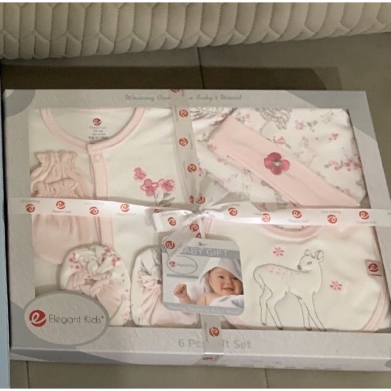 Elegant Kids 嬰兒禮盒（0-6個月女寶）