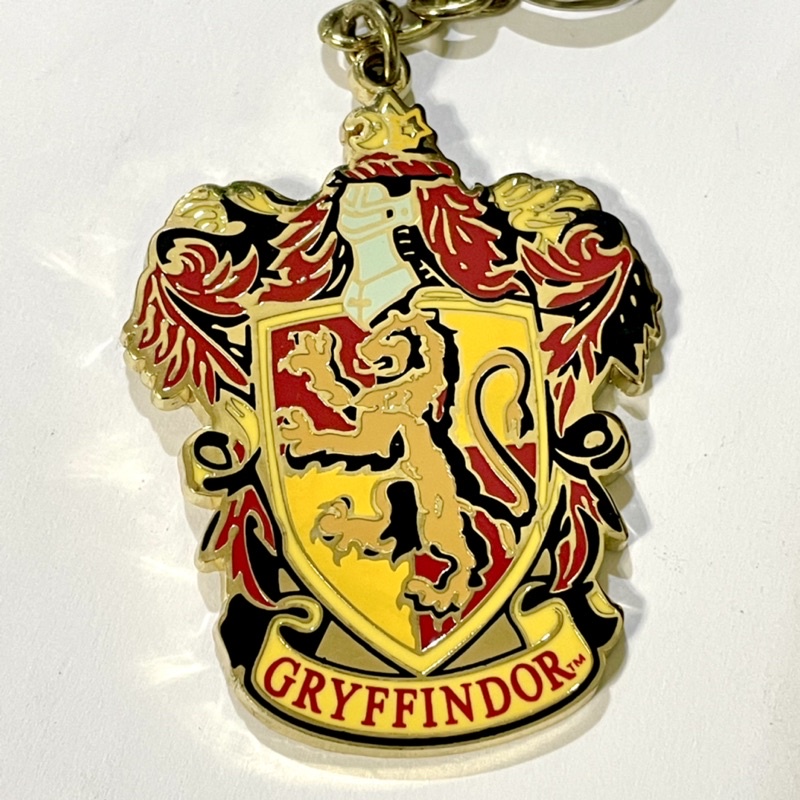 哈利波特鑰匙圈 徽章 吊飾 魔法 葛萊芬多 學院 獅子 紅色 榮耀 神聖 妙麗 榮恩 日本環球影城 紀念品 送禮