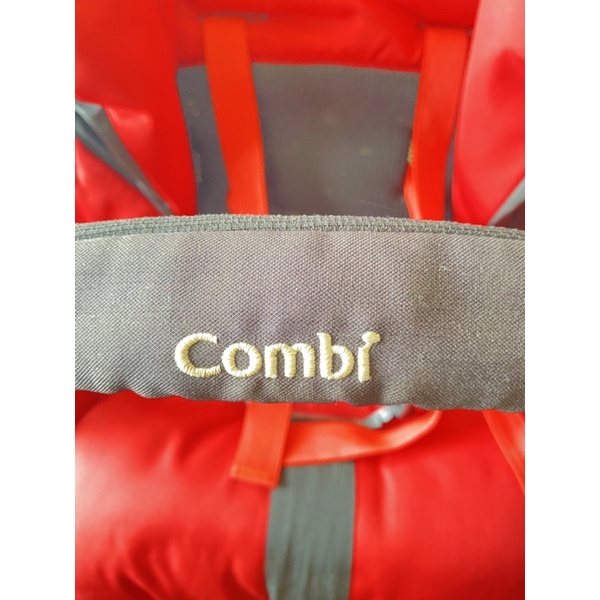康貝Combi auto 4 cas 紅黑配色 雙向 嬰兒車 煞車裝置 調整椅背 置物籃，一秒收合 自售 台北新北可送