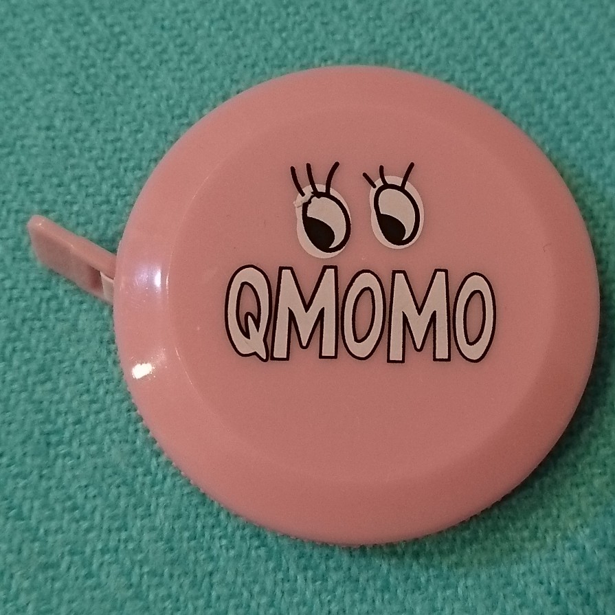Qmomo 內衣 品牌- 特製 粉紅色 超可愛 仙女感 小捲尺 (每個女生都要有一個量尺, 顧好身材哦)
