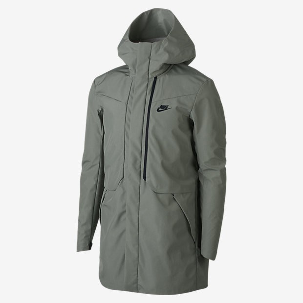 nike sportswear tech shield