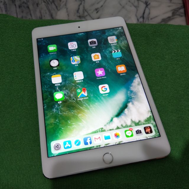 iPad mini 4 128G Wifi 銀