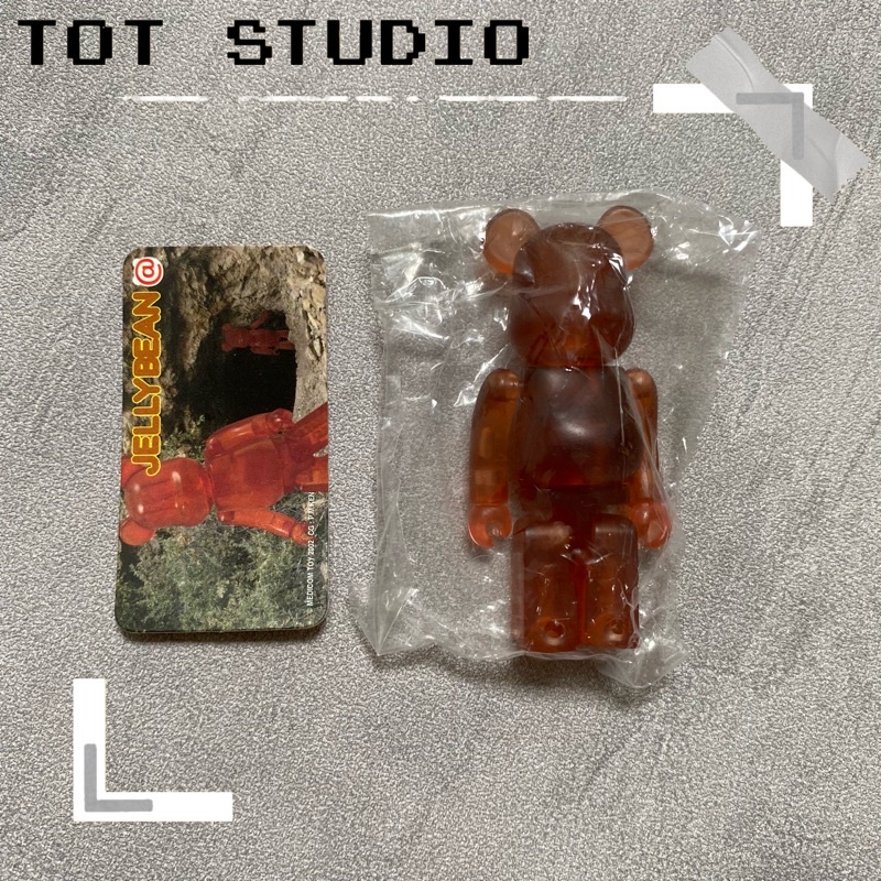 ‹ TOT.Studio › 庫柏力克熊 Be@rbrick 100% 紅茶 果凍 3代 代數熊
