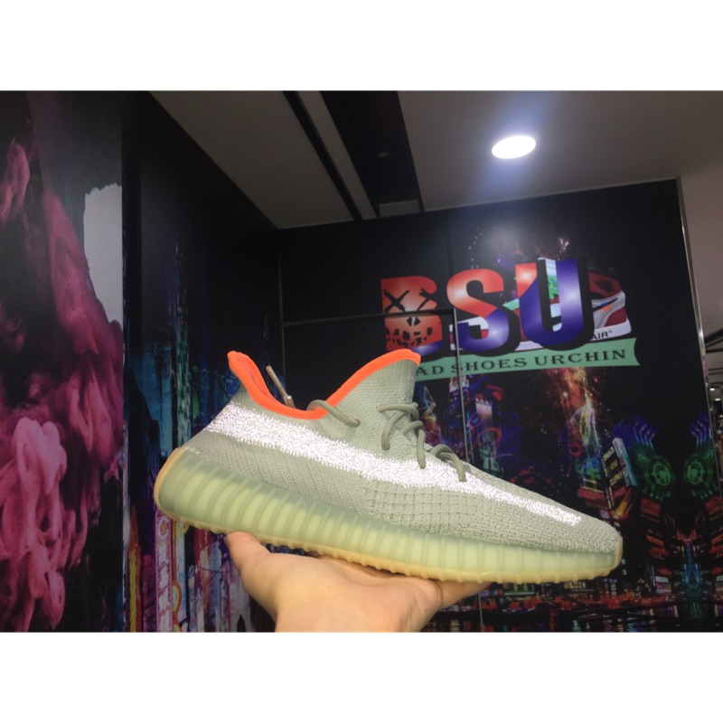 實體店面ADIDAS YEEZY BOOST 350 V2 DESERT SAGE 灰 綠 橘 休閒鞋 男 FX9035