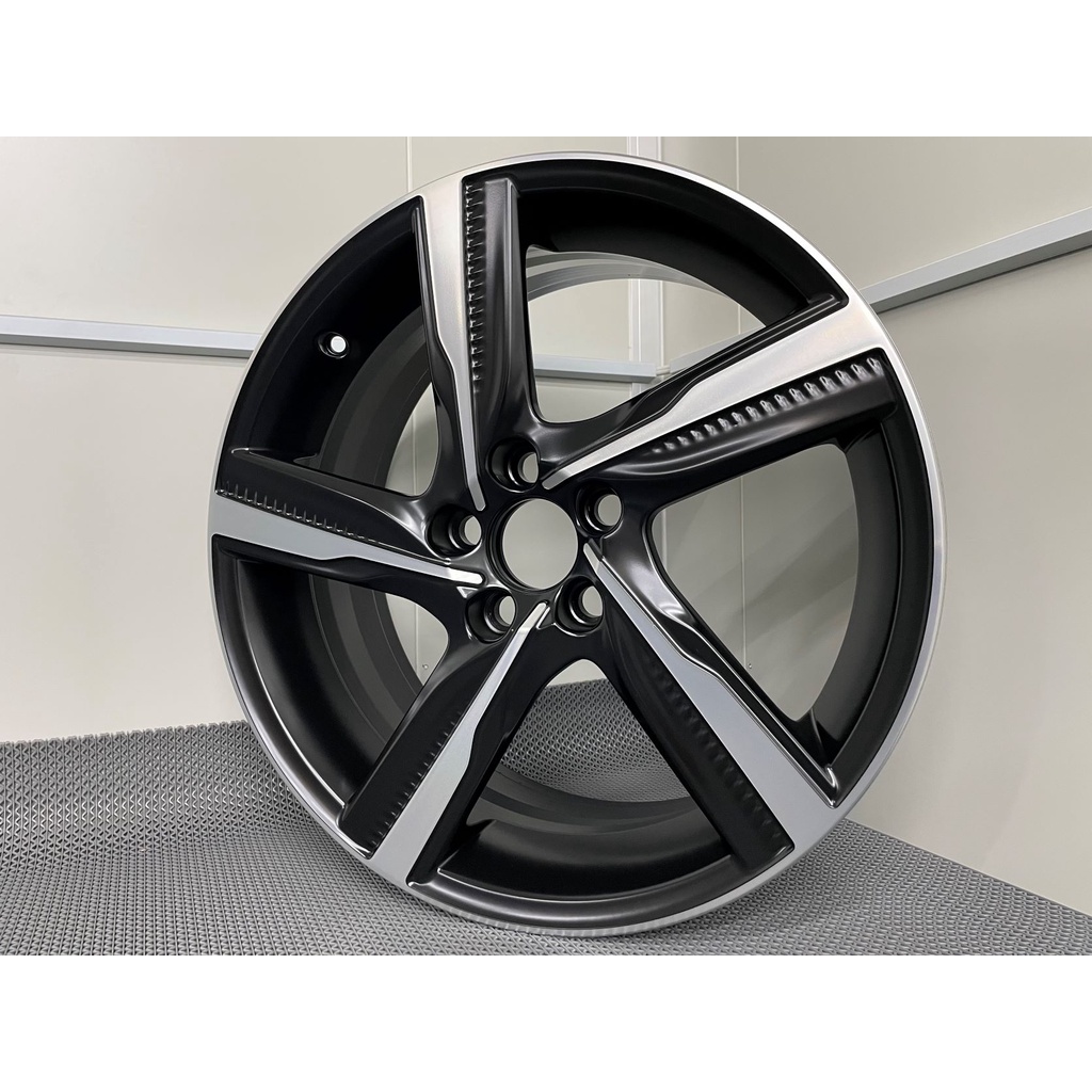 VOLVO XC60 輪框 輪圈 鋁圈 20吋 8J ET55 原廠整新輪圈 商品數量：4顆（可單售）