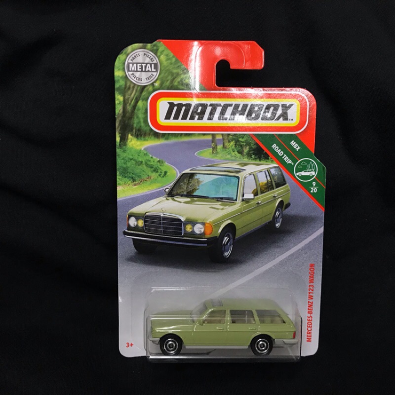 Mercedes Benz w123 wagon matchbox 火柴盒 賓士 旅行車