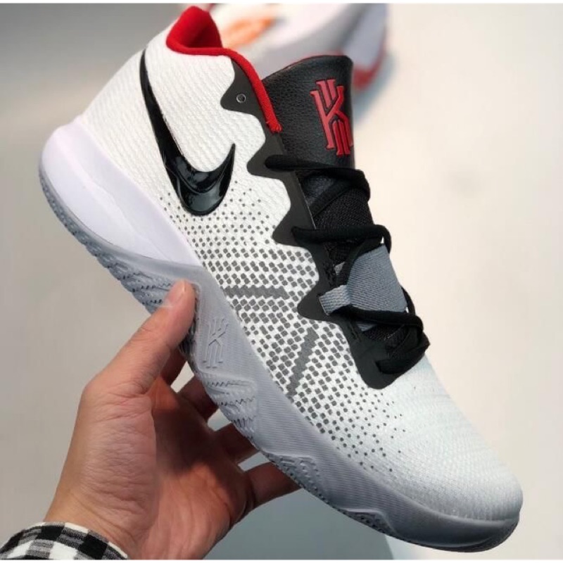 nike kyrie 4 flytrap