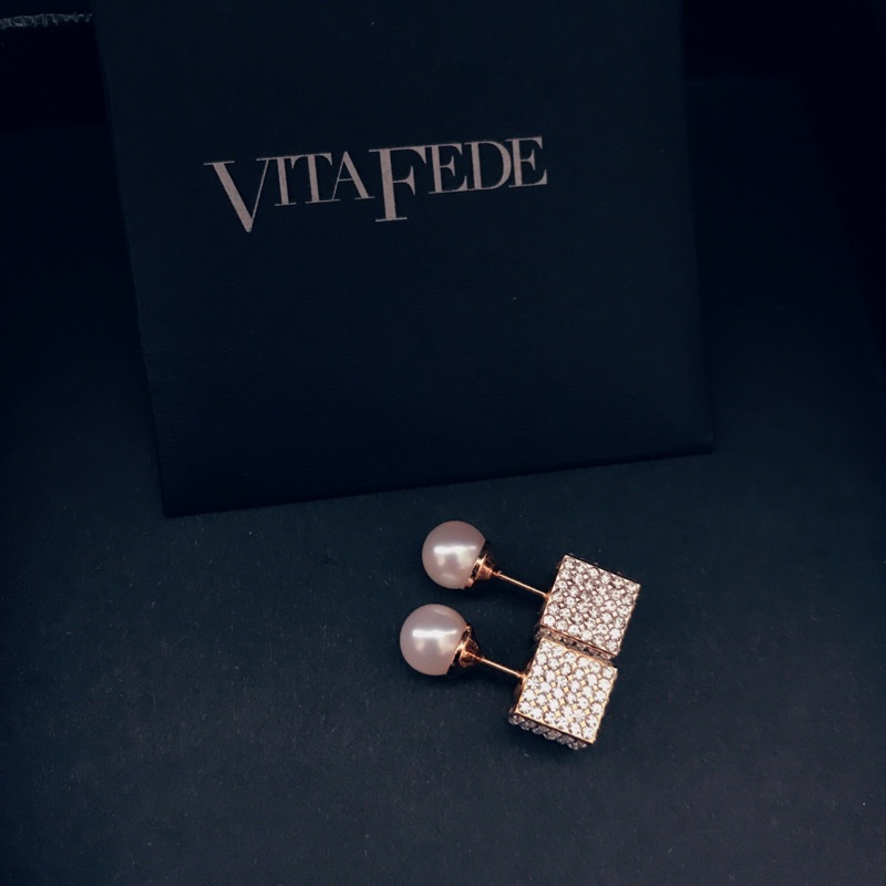 VITA FEDE 珍珠方鑽個性 耳針式 耳環