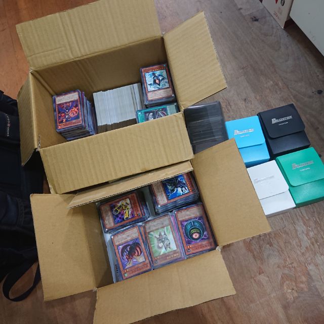 遊戲王 大量卡片出清 普卡 閃卡 浮雕卡 半鑽 雷射 金亮 搜尋：青眼白龍 真紅眼黑龍 黑魔導女孩 黑魔導