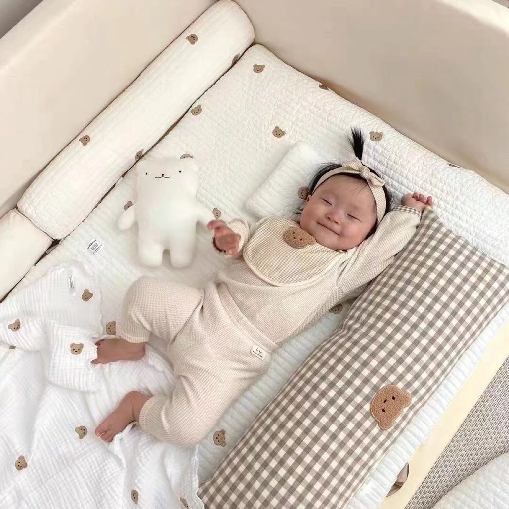 Mybabylive嬰兒枕嬰兒枕兒童長方形格子熊純棉舒緩防撞枕嬰兒床罩新生兒靠墊