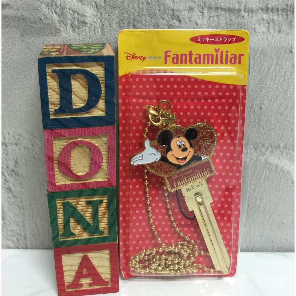 Dona日貨 日本迪士尼store限定fantamiliar米老鼠米奇鑰匙手機吊飾 包包掛飾b14 蝦皮購物