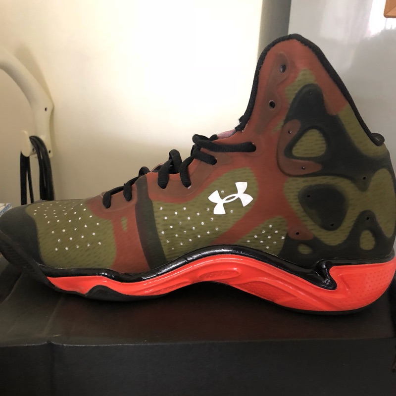 Shoestw【1248856-368】UNDER ARMOUR UA 籃球鞋Stephen Curry 勇士綠迷彩