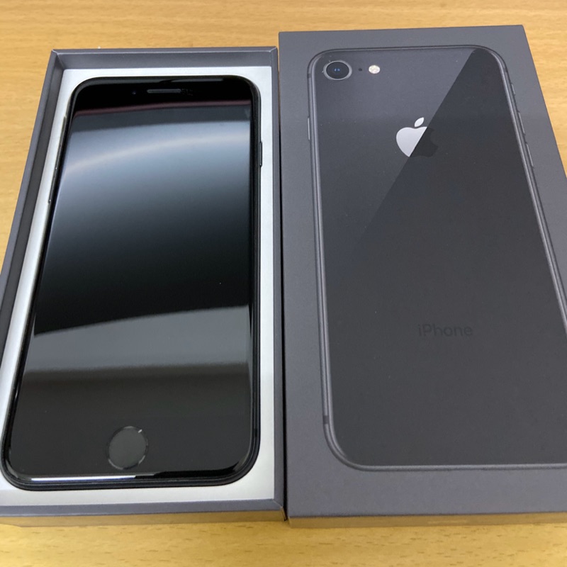 Apple iphone 8 64g 黑 太空灰 二手