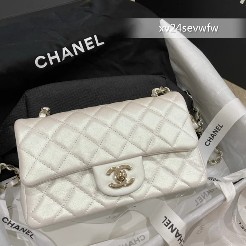香奈兒chanel 迷你口蓋包編號a B 單肩包鏈條包斜挎包 蝦皮購物