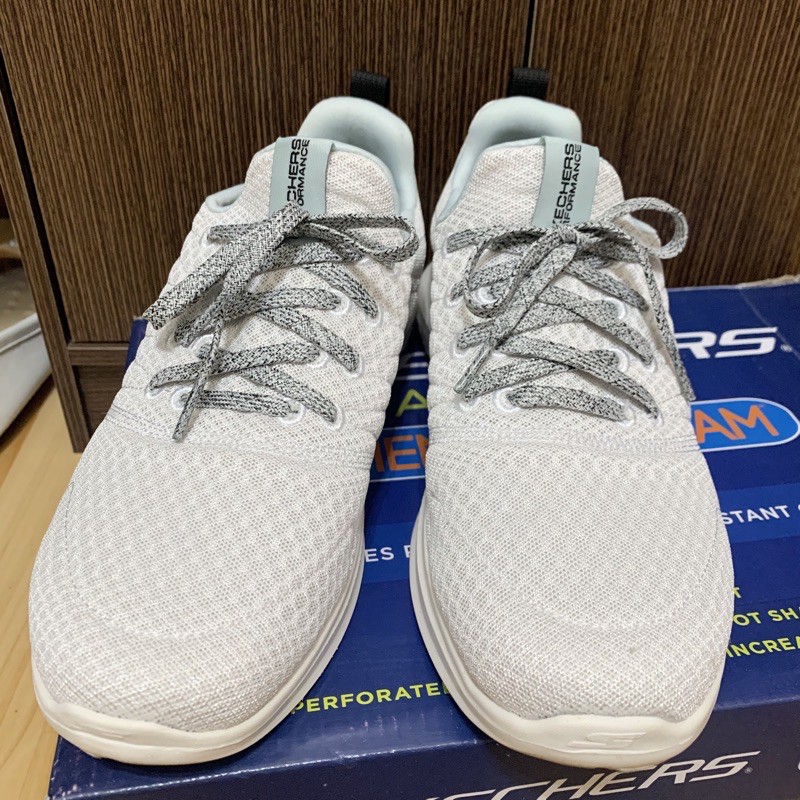 SKECHERS-AIR COOLED-GOGA MAT女 25cm 白鞋 澳洲帶回