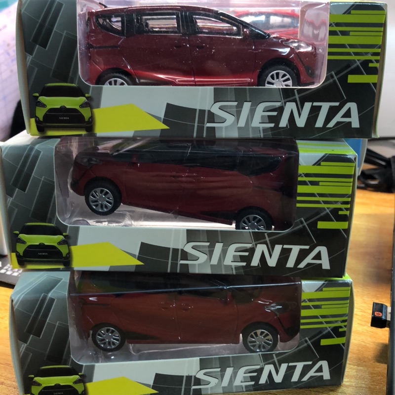 Toyota SIENTA LED 迴力車 紅、綠色