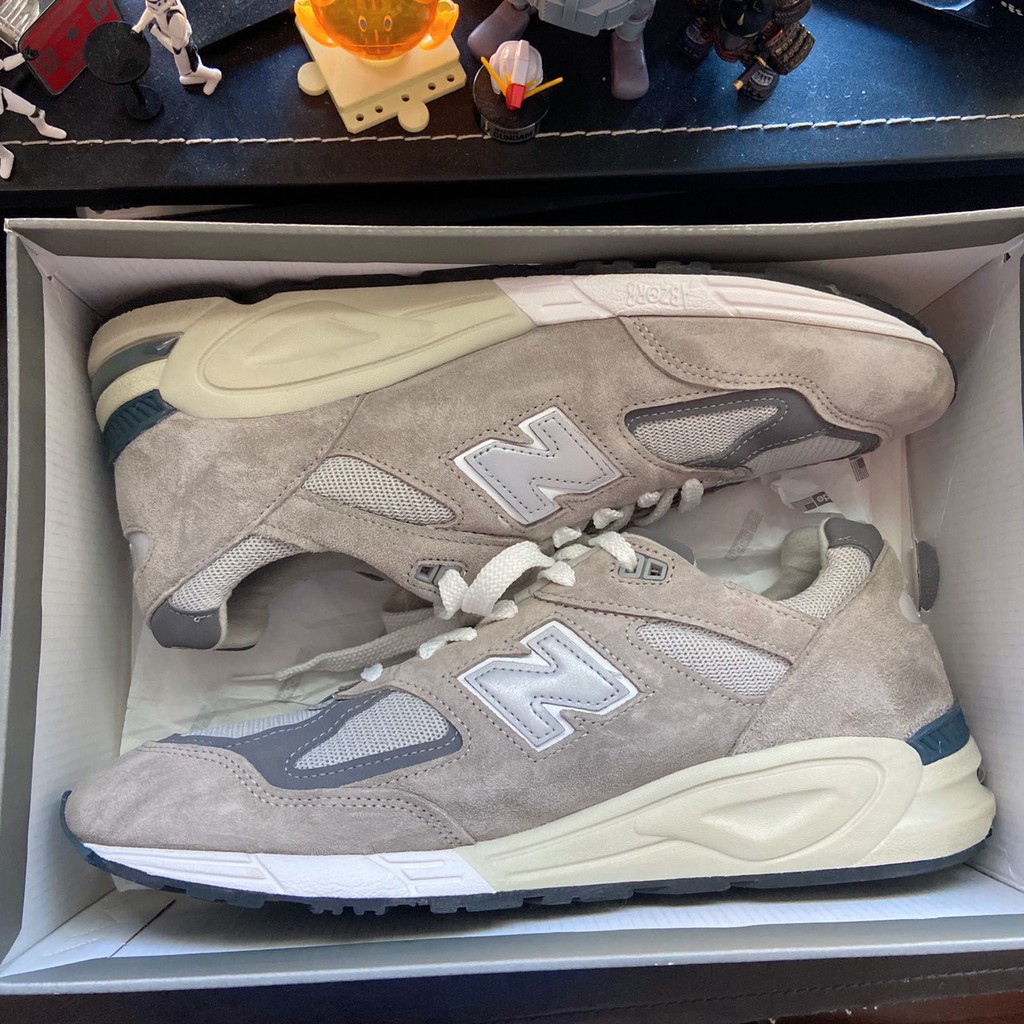 new balance 990 gr