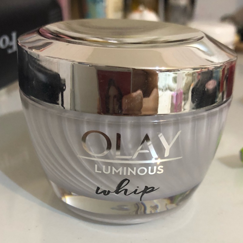 Olay 歐蕾 空氣感面霜 亮白 48g 二手