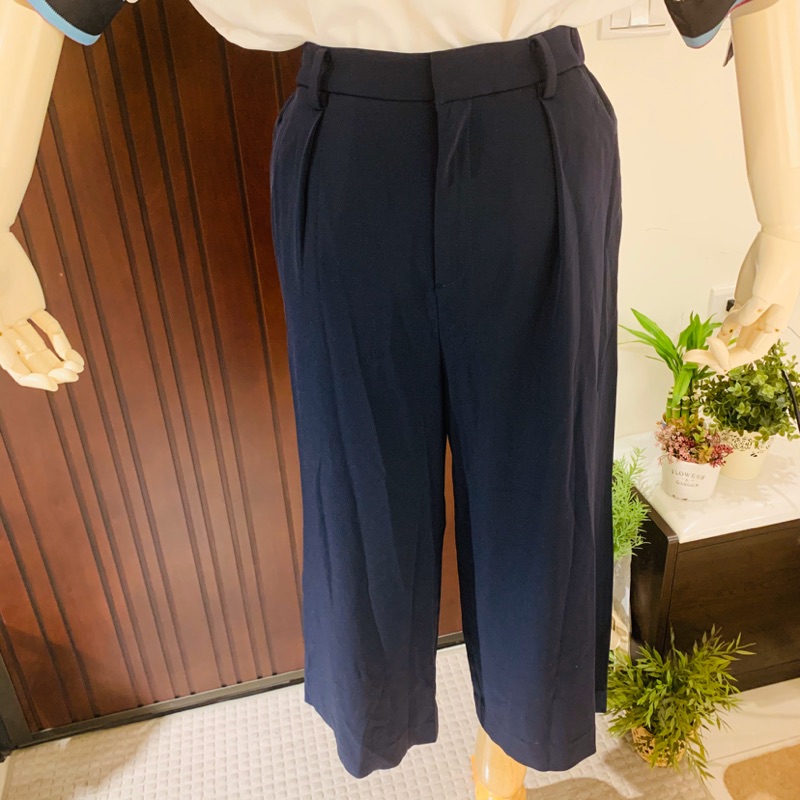 衣起撿漏 全店免運uniqlo 雪紡寬褲深藍m 蝦皮購物