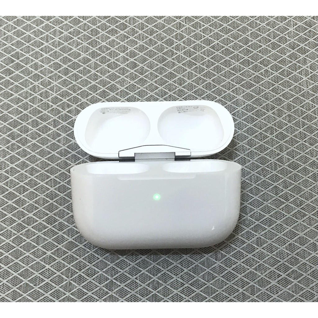 Apple官方購入 AirPods Pro 充電盒 3代 無線充電 原廠包裝 含耳塞 9.9成新（耳機遺失忍痛出售）