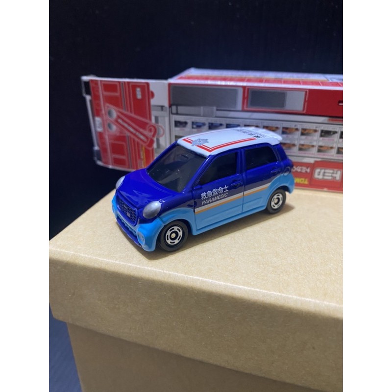 二手 車全新盒況如圖多美合金小汽車tomica 抽抽樂第22彈消防系列firefighter 救急救命士 蝦皮購物