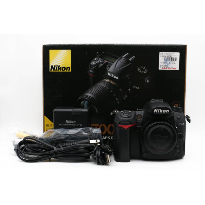 【高雄青蘋果3C】Nikon D7000 單機身 APS-C 單眼相機 公司貨 二手相機 #42171