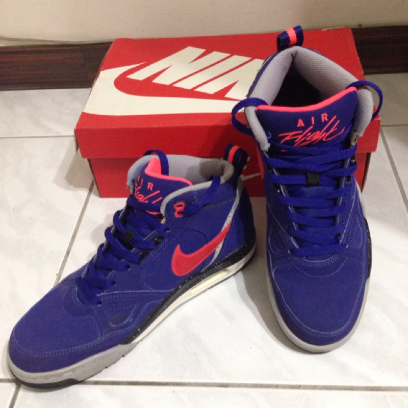 NIKE FLIGHT'13 MID 撞色運動鞋