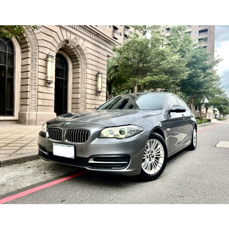 2014年式BMW 5系列 520D(F10) 柴油 手自排 灰色