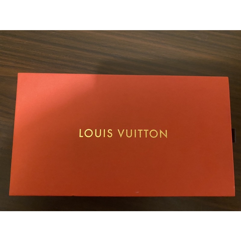 LOUIS VUITTON（LV；路易威登）紅包袋