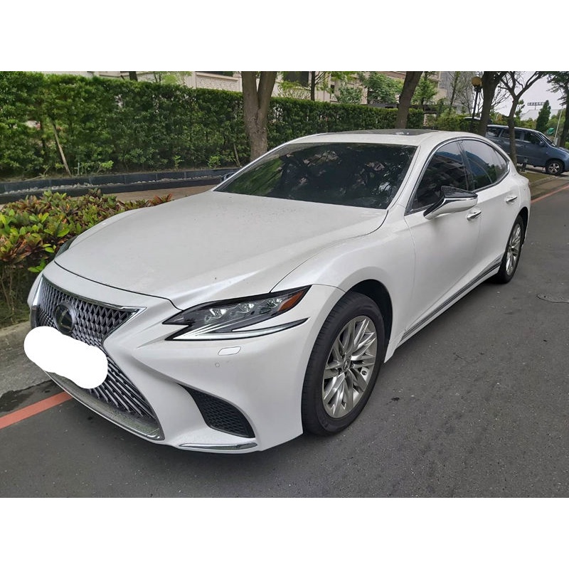 LEXUS LS500H 2018 白 3.5 油電 售價: 208萬