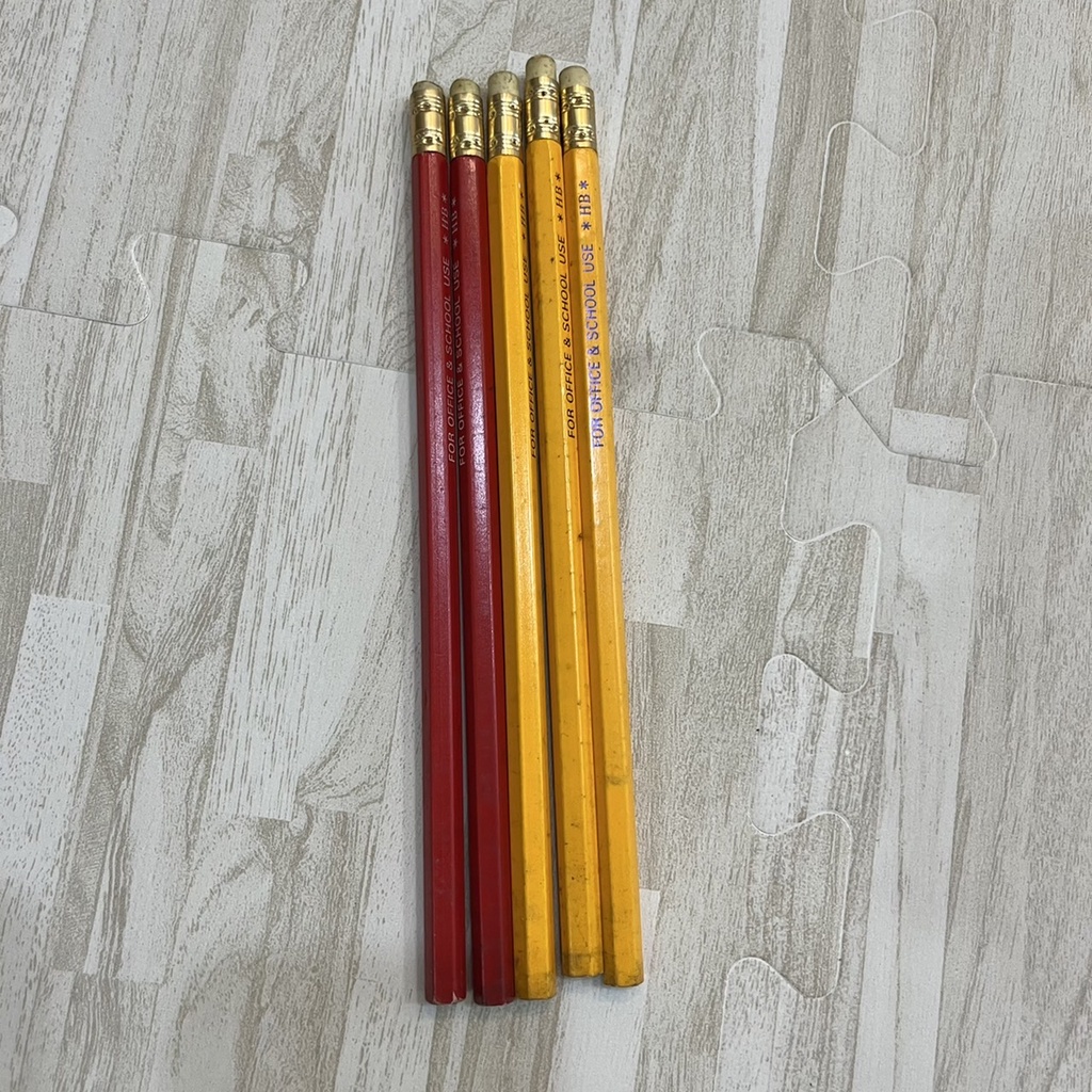 [全新單售] 原木六角鉛筆 1支1元 鉛筆 HB 文具 長17cm 放很久沒用 有點舊舊的 *舊愛二手*