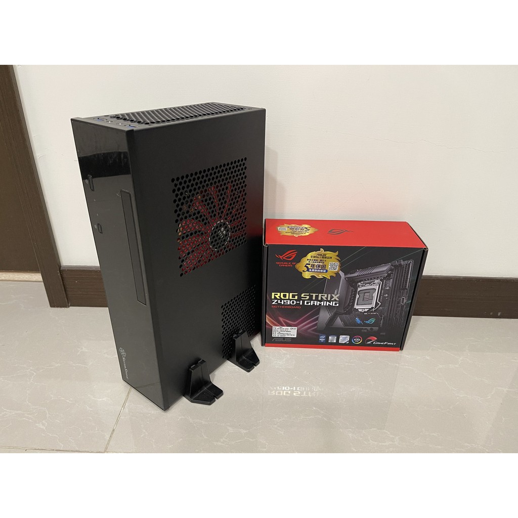 I7 10700K WIFI主機 ROG Z490I ITX 256G SSD 1TB 16G RAM 獨顯 小機殼