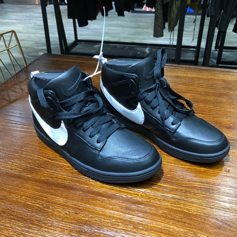 NIKE DUNK LUX CHUKKA X RT 黑色荔枝皮革球鞋 US:10.5號(全新附鞋盒)