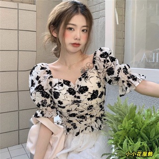 桃心領上衣 桃心領小可愛 夏季新款法式露鎖骨襯衫女設計感宮廷風學生修身顯瘦短袖碎花上衣 4G9V