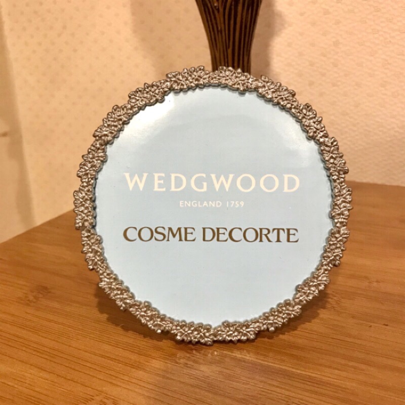 保留中）英國 WEDGWOOD 相框