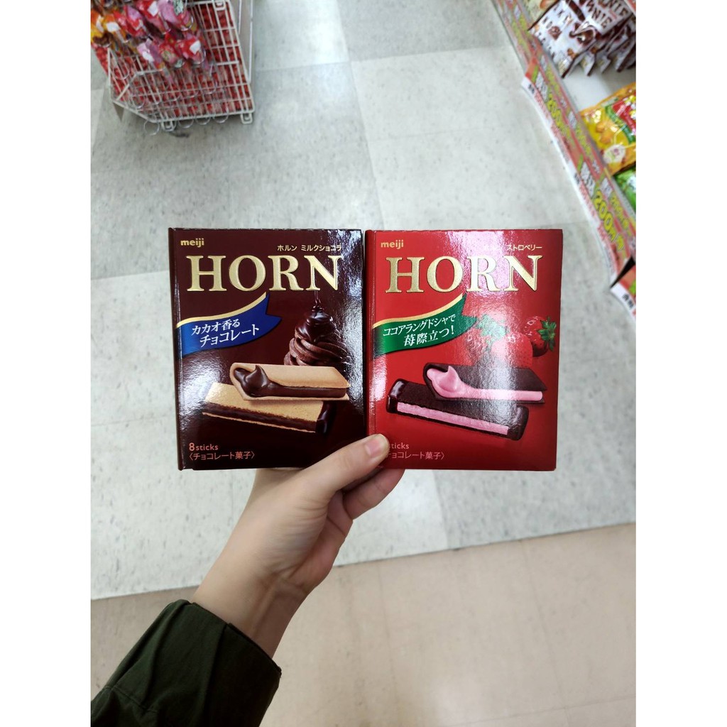 哈娜one日韓代購小舖 現貨 預購01 18出貨日本明治horn 草莓 巧克力奶油醬脆皮夾心巧克力威化餅 蝦皮購物