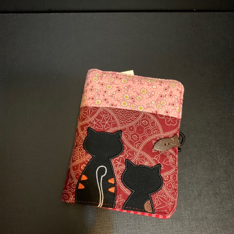 【雜貨小舖】Kiro貓 （絕版）布面護照套
