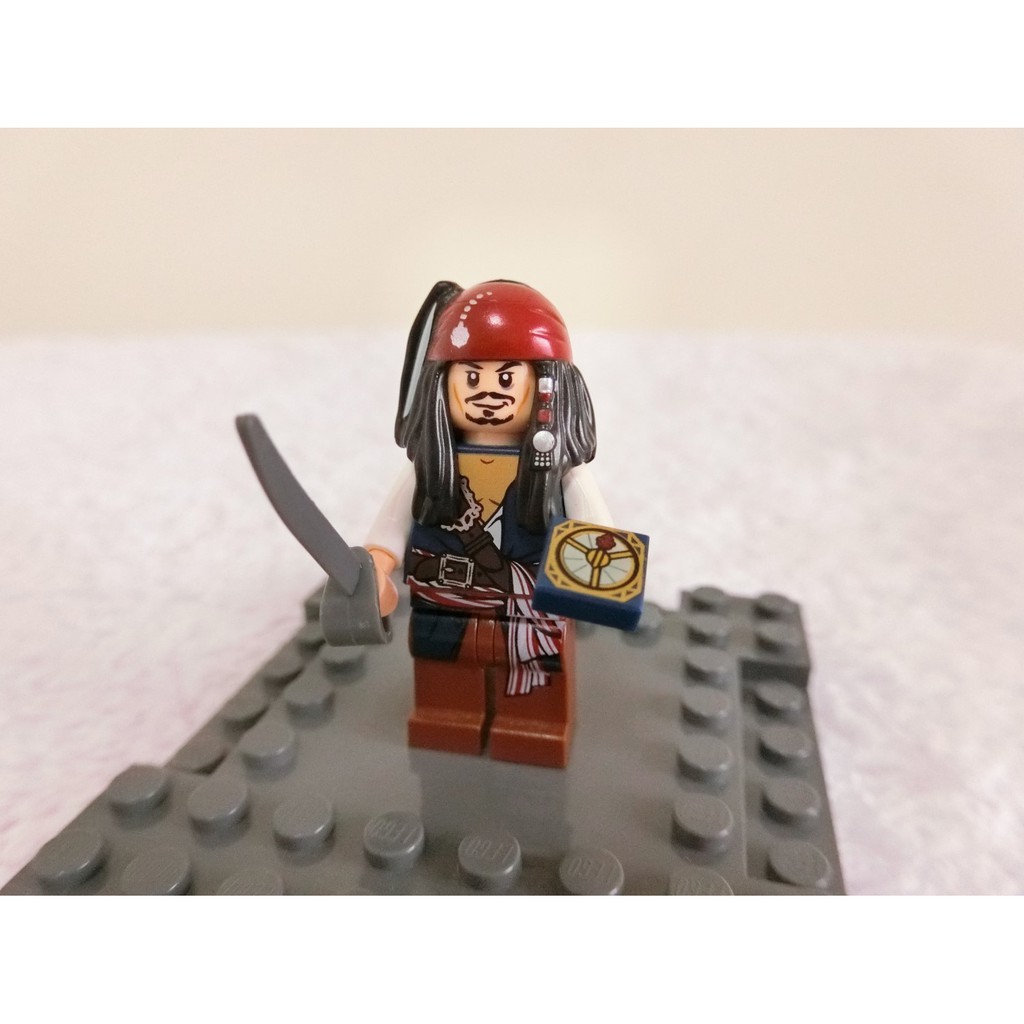 【 LEGO 樂高】(二手) 人偶 神鬼奇航 傑克船長 傑克史派羅 +海盜刀+地圖磚 4192 4183