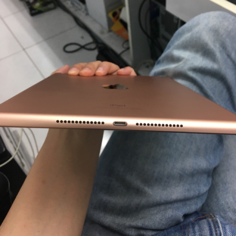 apple ipad 2018 32g wifi 金