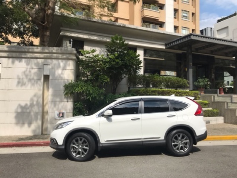 二手車中古車汽車買賣汽車美容台北南港內湖汐止賓士bmw Crv 蝦皮購物