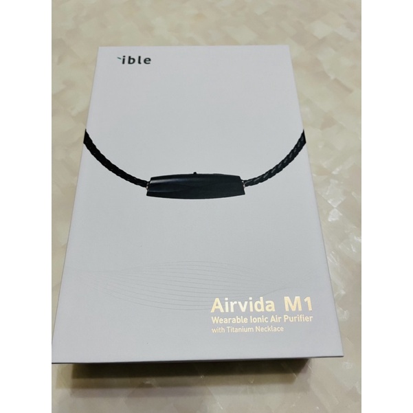 現貨-原價4980元 （全新拆封未使用過）ible Airvida M1負離子空氣清淨機  鈦項圈太空黑 45cm