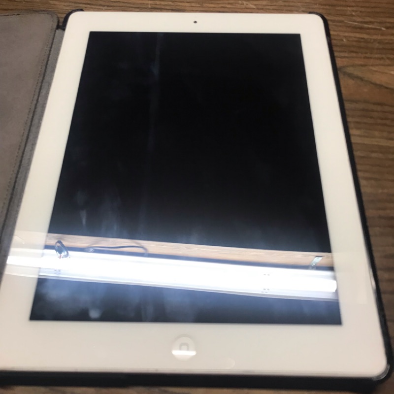 蘋果平板apple ipad4  第四代16G WiFi 銀色 無傷 功能正常（誠可議價