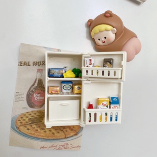 【安可居家小物】創意模擬可愛迷你白色冰箱個性擺件裝飾家居照片冰箱貼磁性磁貼1小朋友卡通迷你小箱貼擺設懸掛