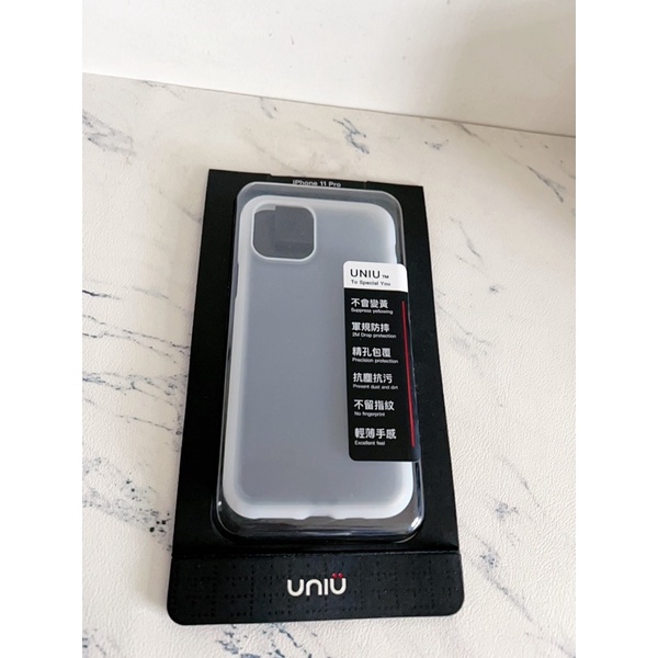 UNIU SI防摔矽膠殼 iphone11 pro 透明色 全新