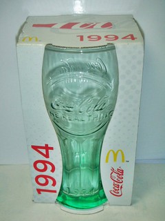 aaL.(企業寶寶玩偶娃娃)全新附盒法國製2015年麥當勞發行1994版可口可樂(Coca Cola)玻璃杯!/6廳鞋/