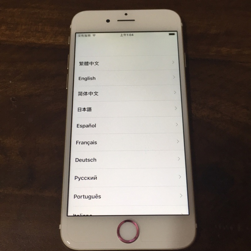 Iphone6金色9.9成新I cloud鎖零件機（當零件機、維修機）機身/螢幕/觸控/開關都正常