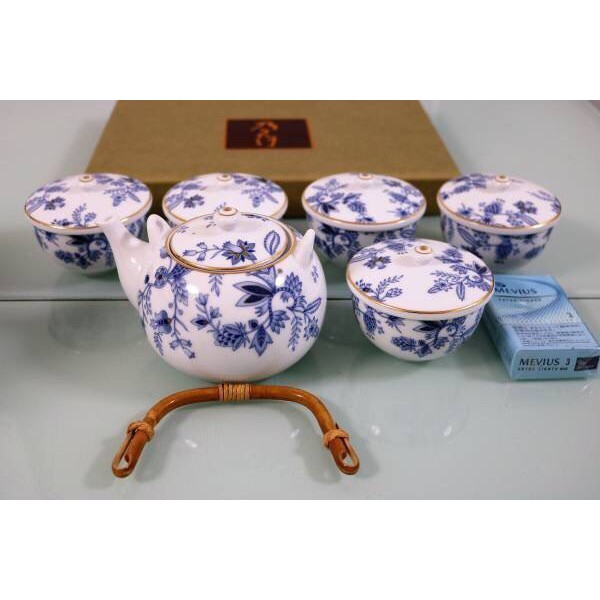 日本製 日本製名瓷~則武Noritake皇室御用骨瓷~茶壺+5杯蓋組