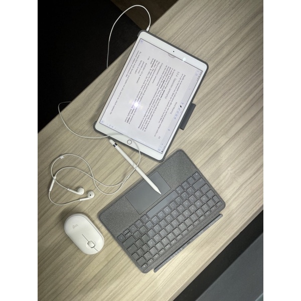 iPad Air 3/Pro 10.5 羅技Logitech combo touch鍵盤保護套 二手