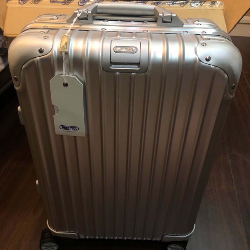 全新絕版型號  Rimowa  Topas Cabin 52 MW 4輪登機箱 (銀）20吋, 德國製